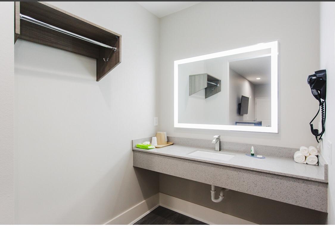Palace Inn Conroe Luaran gambar