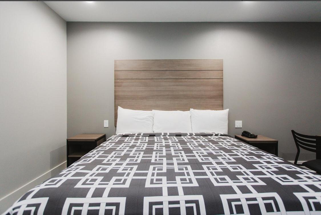 Palace Inn Conroe Luaran gambar