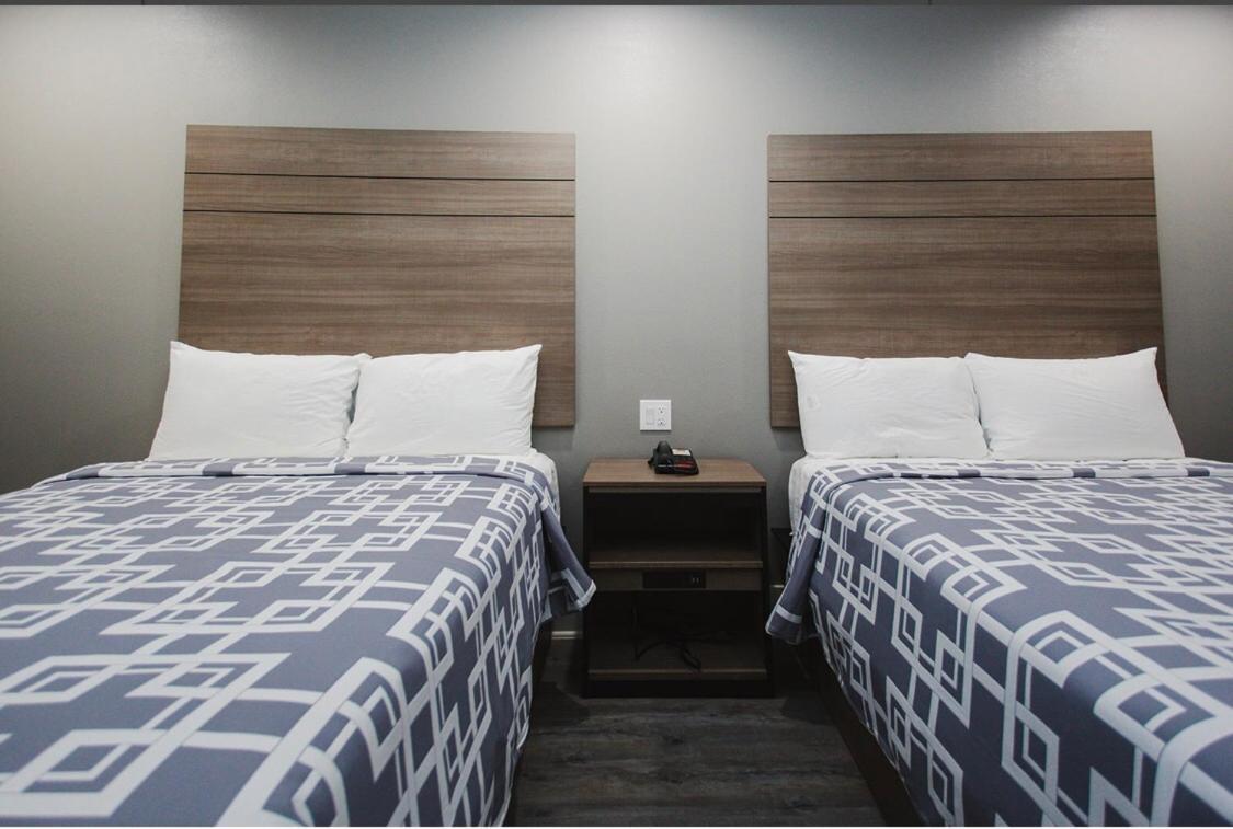 Palace Inn Conroe Luaran gambar